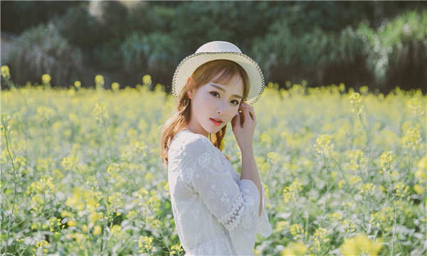章丘标题：想找个女人帮忙生孩子的有效解决方案，助您圆梦家庭